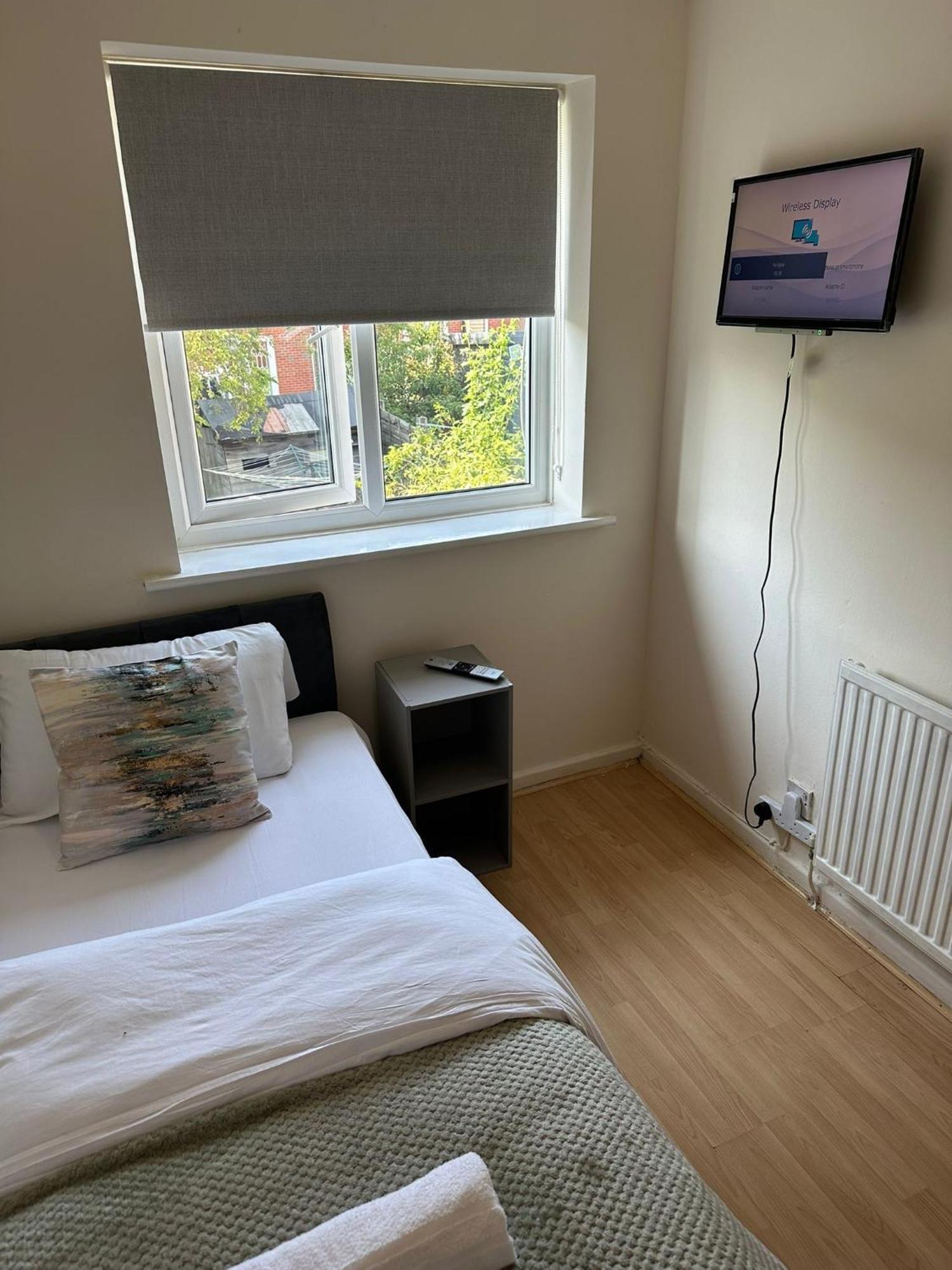 3 Bedroom Apartment Close To Manchester City Stadium And Coop Live Exterior foto