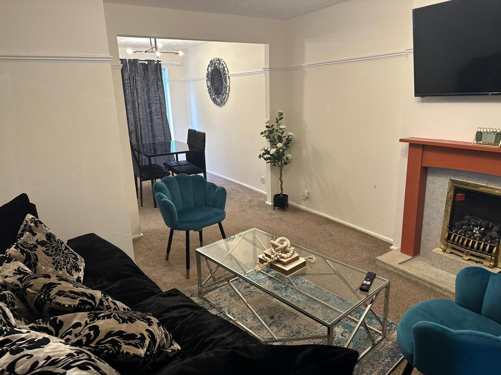 3 Bedroom Apartment Close To Manchester City Stadium And Coop Live Exterior foto